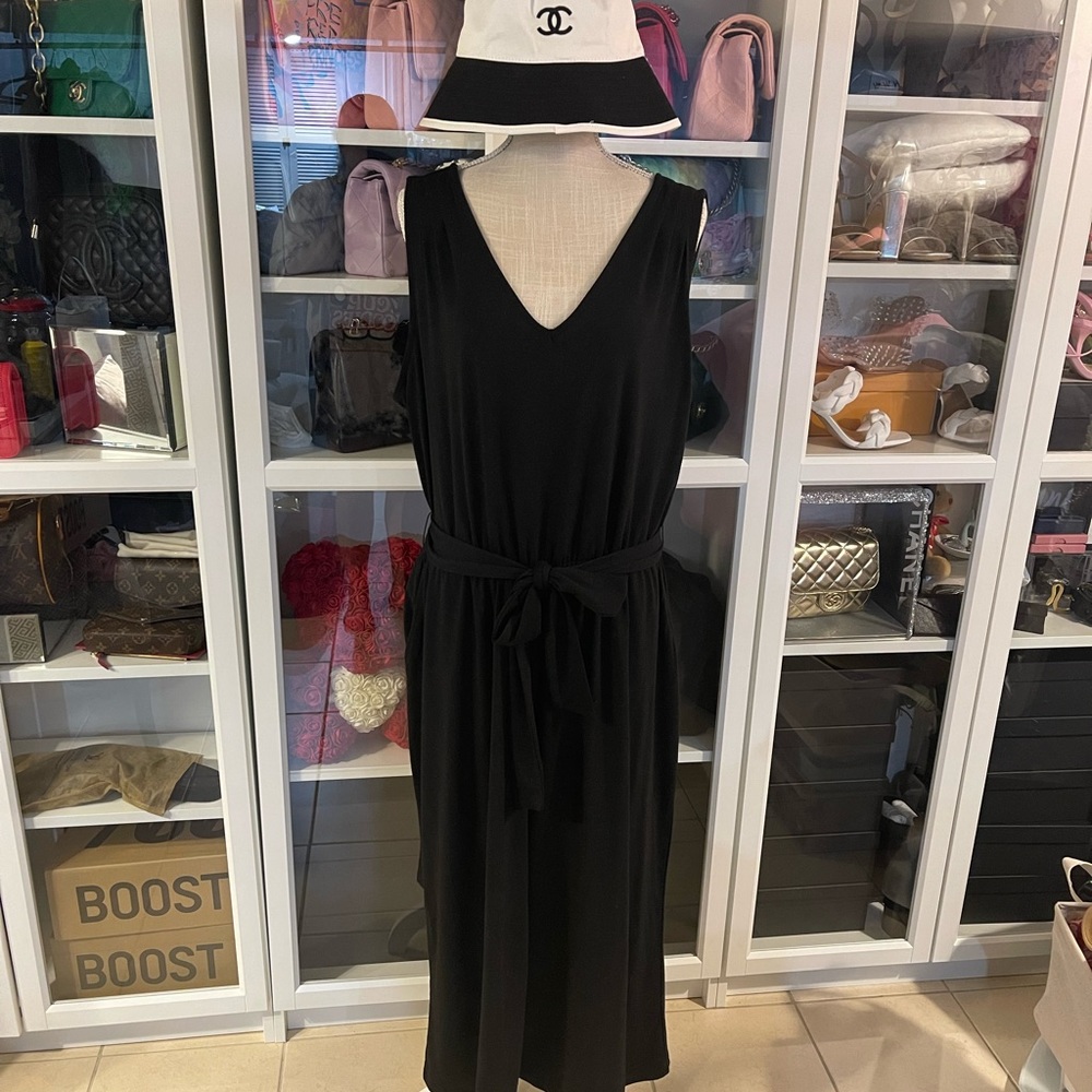 Black Flowey Capri romper